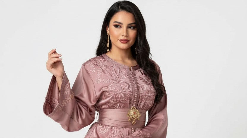 What Makes a Luxury Moroccan Caftan Truly Luxurious?